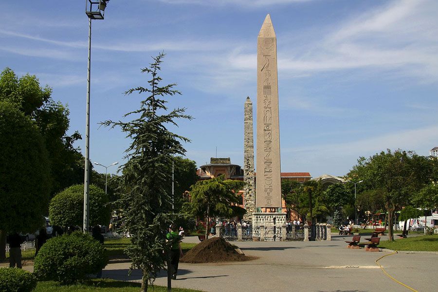 Turkey-Egyptian-obelisk